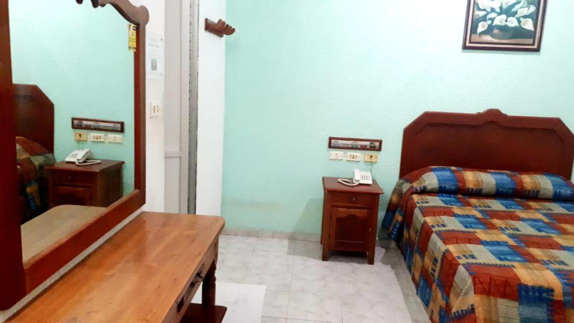 Hotel Azteca Tabasco Villahermosa Bagian luar foto